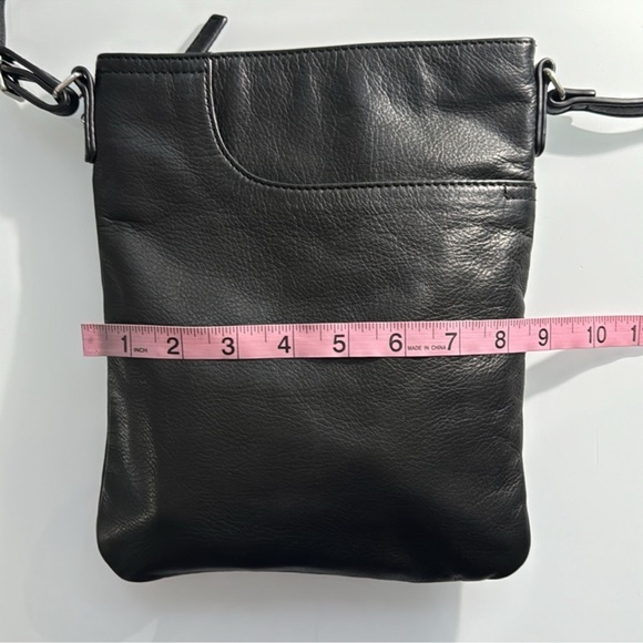 Margot black leather split pocket crossbody bag - Picture 12 of 14